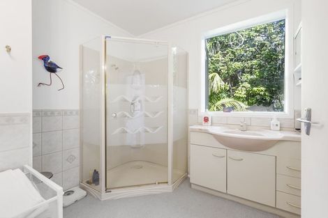 Photo of property in 79 De Luen Avenue, Tindalls Beach, Whangaparaoa, 0930