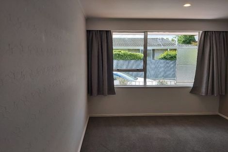 Photo of property in 2/28 Konini Street, Riccarton, Christchurch, 8041