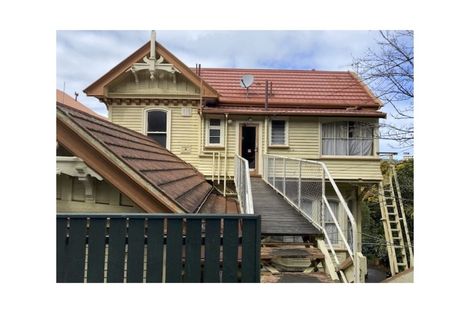 Photo of property in 19 Burnell Avenue, Thorndon, Wellington, 6011
