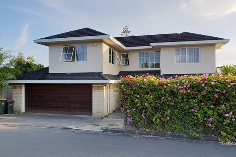 Photo of property in 1/61 Glenmore Road, Sunnyhills, Auckland, 2010