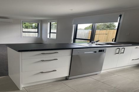 Photo of property in 1/49 Holland Road, Fairfield, Hamilton, 3214