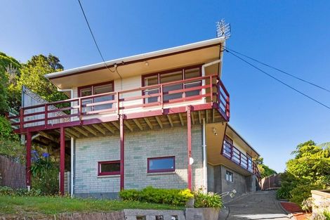 Photo of property in 26 Akatea Road, Korokoro, Lower Hutt, 5012