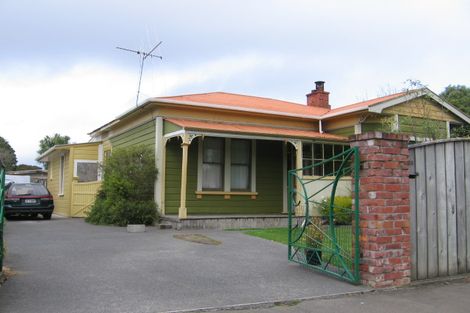Photo of property in 388 Featherston Street, Palmerston North, 4414