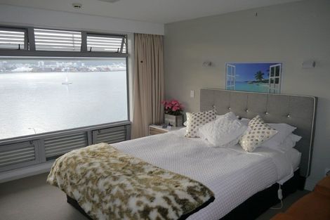 Photo of property in The Capital, 28/370 Oriental Parade, Oriental Bay, Wellington, 6011