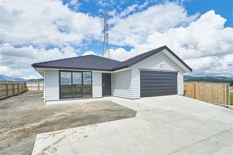 Photo of property in 15 Varsity Heights, Fitzherbert, Palmerston North, 4410