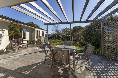 Photo of property in 18 Reeves Street, Stoke, Nelson, 7011