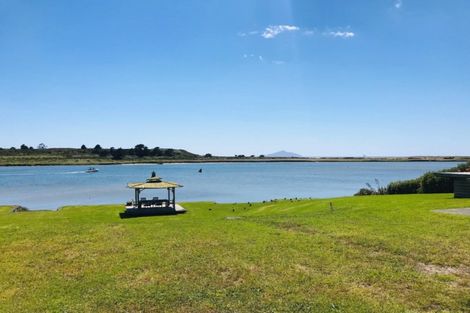 Photo of property in 249 Cove Road, Waipu, 0582