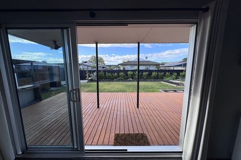 Photo of property in 22 Four Elms Place, Parklands, Christchurch, 8083