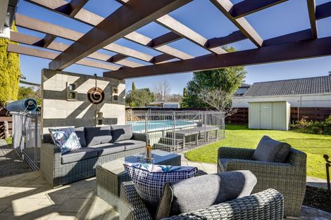 Photo of property in 9 Upham Crescent, Taradale, Napier, 4112