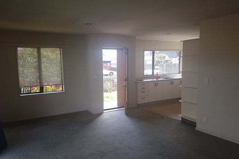 Photo of property in 1/21 Burdale Street, Riccarton, Christchurch, 8011