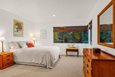 Photo of property in 110 Seaview Road, Glenfield, Auckland, 0629