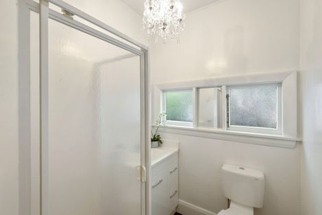 Photo of property in 162 Clarence Street, Riccarton, Christchurch, 8011