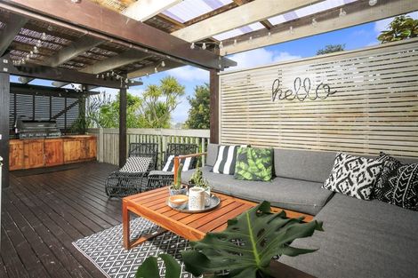Photo of property in 160 Deep Creek Road, Torbay, Auckland, 0630