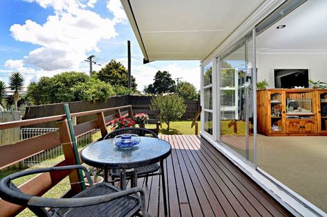 Photo of property in 8 Montana Place, Papakura, 2110