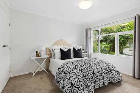 Photo of property in 3/27 Winston Street, Crofton Downs, Wellington, 6035