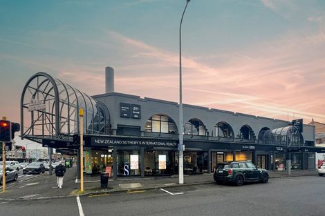 Photo of property in 1 Jervois Road, Jervoistown, Napier, 4112