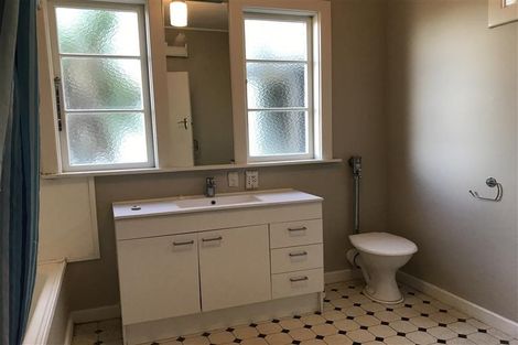 Photo of property in 110a Grafton Road, Roseneath, Wellington, 6011