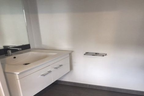 Photo of property in 4 Teal Way, Hobsonville, Auckland, 0616