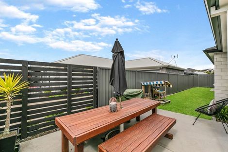 Photo of property in 5 Scarr Lane, Pyes Pa, Tauranga, 3112