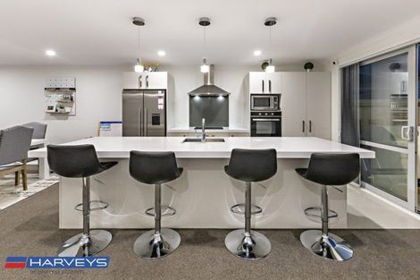 Photo of property in 33 Hollowout Street, Takanini, 2112