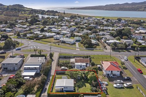 Photo of property in 66a Wainui Road, Raglan, 3225