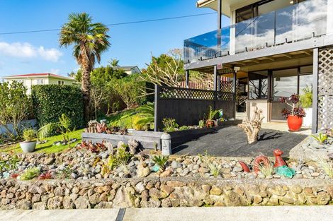 Photo of property in 5 Raurimu Avenue, Onerahi, Whangarei, 0110