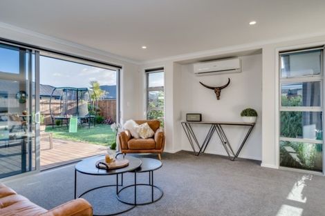 Photo of property in 15 Drabble Crescent, Papamoa Beach, Papamoa, 3118