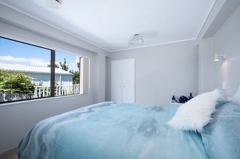 Photo of property in 15 Te Haumi Drive, Paihia, 0200