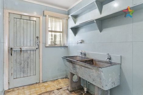 Photo of property in 171 The Esplanade, Petone, Lower Hutt, 5012