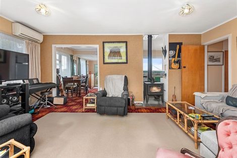 Photo of property in 14 Inverness Road, Western Heights, Rotorua, 3015