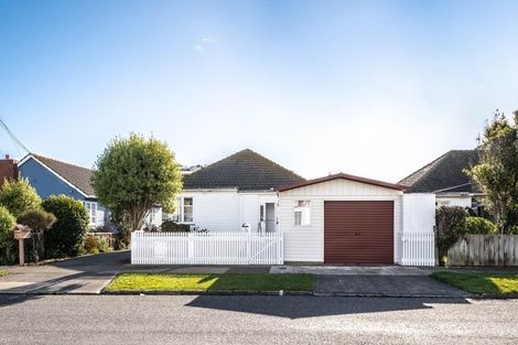 Photo of property in 8 Kipling Street, Johnsonville, Wellington, 6037