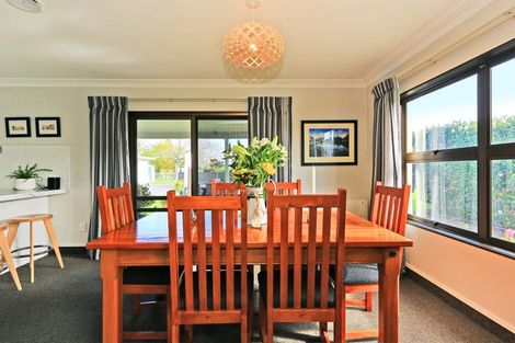 Photo of property in 55 Ferry Road, Clive, 4102