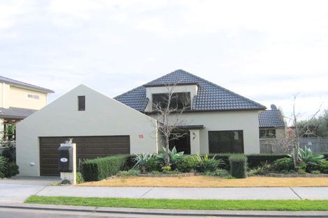 Photo of property in 15 Brooke Ridge Rise, East Tamaki Heights, Auckland, 2016