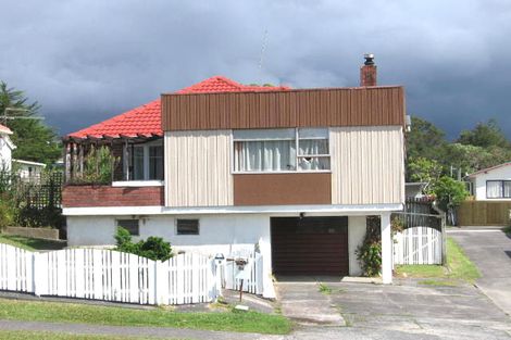 Photo of property in 8 Croydon Road, New Lynn, Auckland, 0600