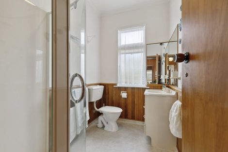 Photo of property in 52 Darlington Road, Miramar, Wellington, 6022