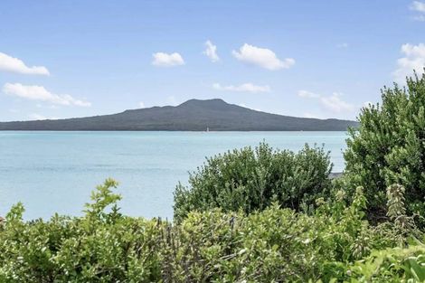 Photo of property in 35 Kitchener Road, Takapuna, Auckland, 0622