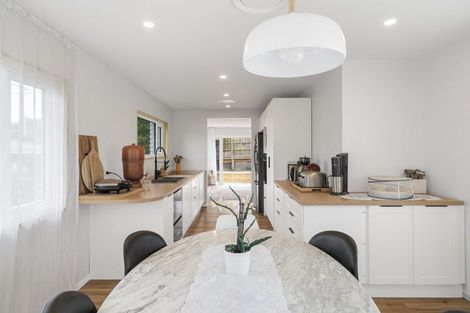 Photo of property in 1 Wayne Place, Judea, Tauranga, 3110