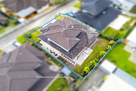 Photo of property in 16 Midhurst Avenue, Henderson, Auckland, 0612