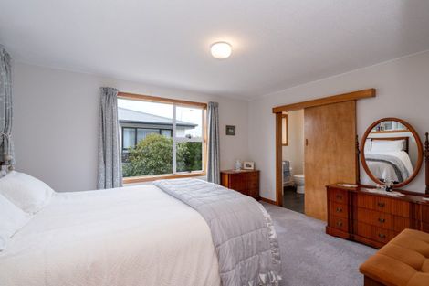 Photo of property in 70 Helmsdale Street, Waverley, Invercargill, 9810