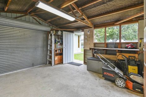 Photo of property in 35 Walton Way, Flaxmere, Hastings, 4120