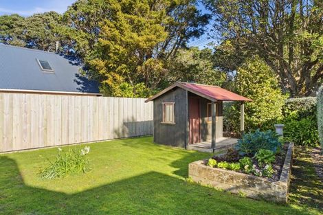 Photo of property in 5 Puriri Street, Woburn, Lower Hutt, 5010