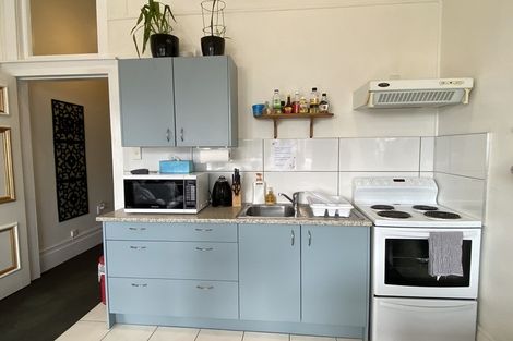 Photo of property in 156a Oriental Parade, Oriental Bay, Wellington, 6011