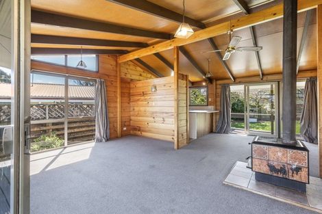 Photo of property in 2 Hyde Avenue, Richmond Heights, Taupo, 3330