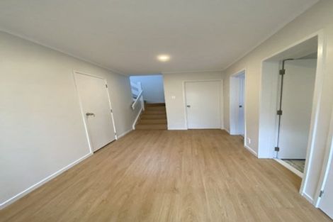 Photo of property in 107 Weatherly Road, Torbay, Auckland, 0630