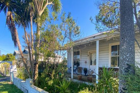 Photo of property in 43 Abel Tasman Drive, Takaka, 7110