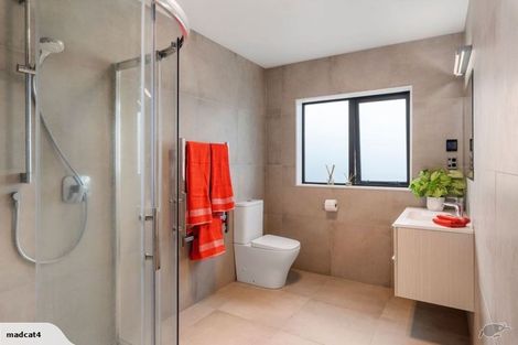 Photo of property in 29 Tawa Place, Orewa, 0931