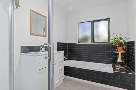 Photo of property in 34b George Street, Waiuku, 2123