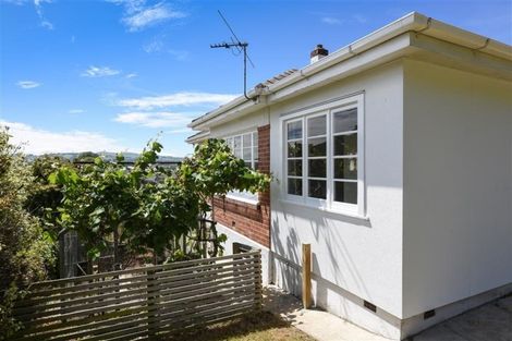 Photo of property in 94 Forbury Road, Saint Clair, Dunedin, 9012