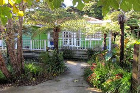 Photo of property in 25b Frederick Street, Coromandel, 3506