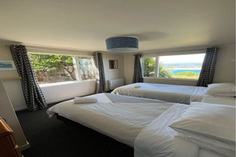 Photo of property in 27 View Road, Houghton Bay, Wellington, 6023